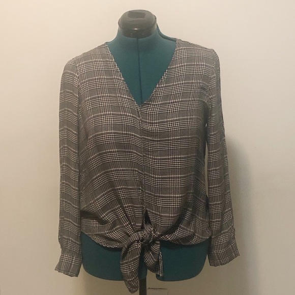 Max Studio Tie Waist Plaid Blouse, Size Medium - Picture 3 of 8